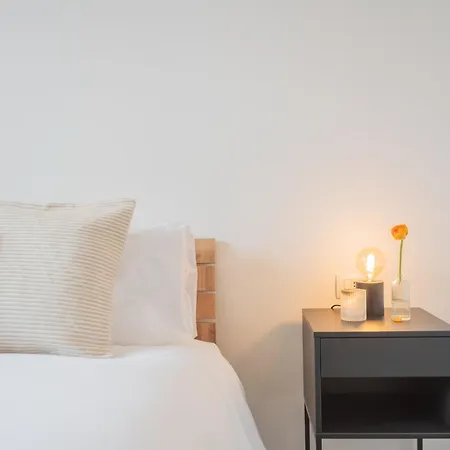 Cozy Nest On The By Rent * تريميتْسّو