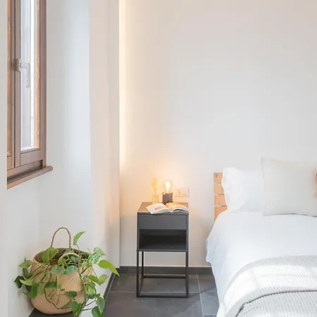 Cozy Nest On The By Rent * Tremezzo