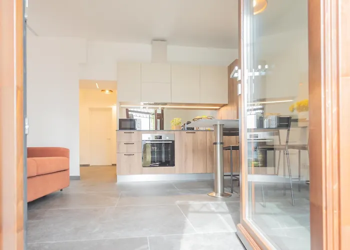 Cozy Nest On The By Rent