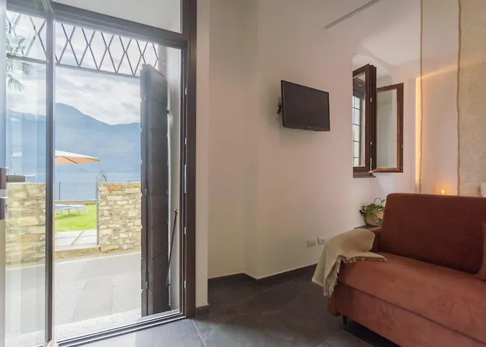 Cozy Nest On The By Rent