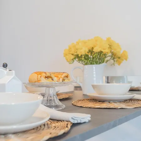 Apartamento Cozy Nest On The By Rent