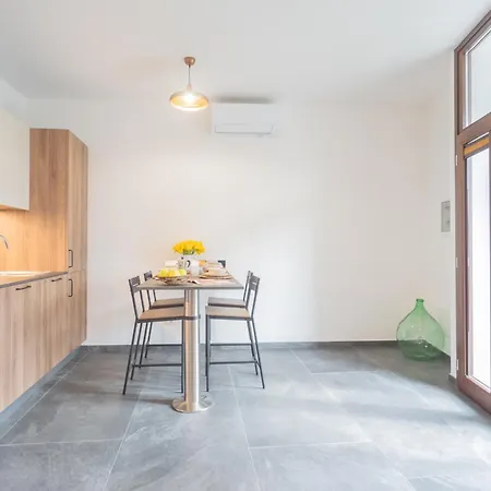 Cozy Nest On The By Rent