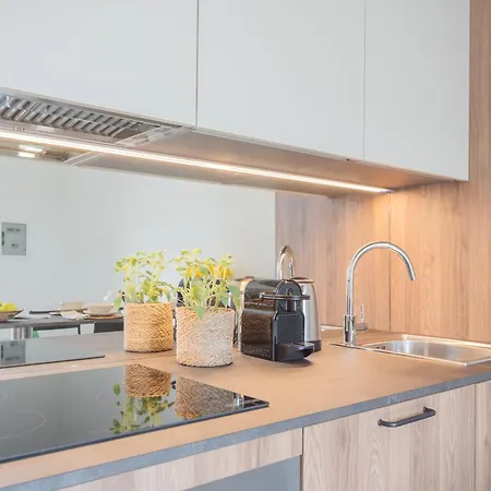 Cozy Nest On The By Rent * Tremezzo